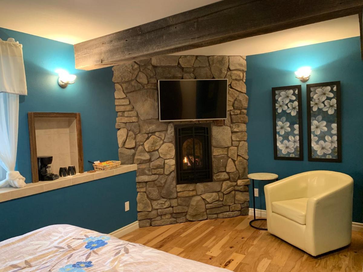 Fox Den Bed & Breakfast Левънуърт Екстериор снимка