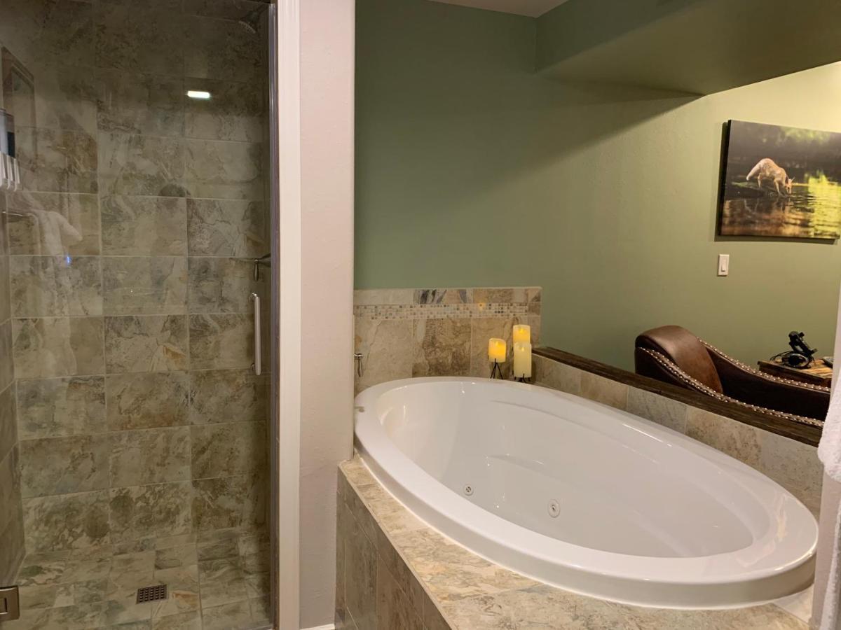 Fox Den Bed & Breakfast Левънуърт Екстериор снимка